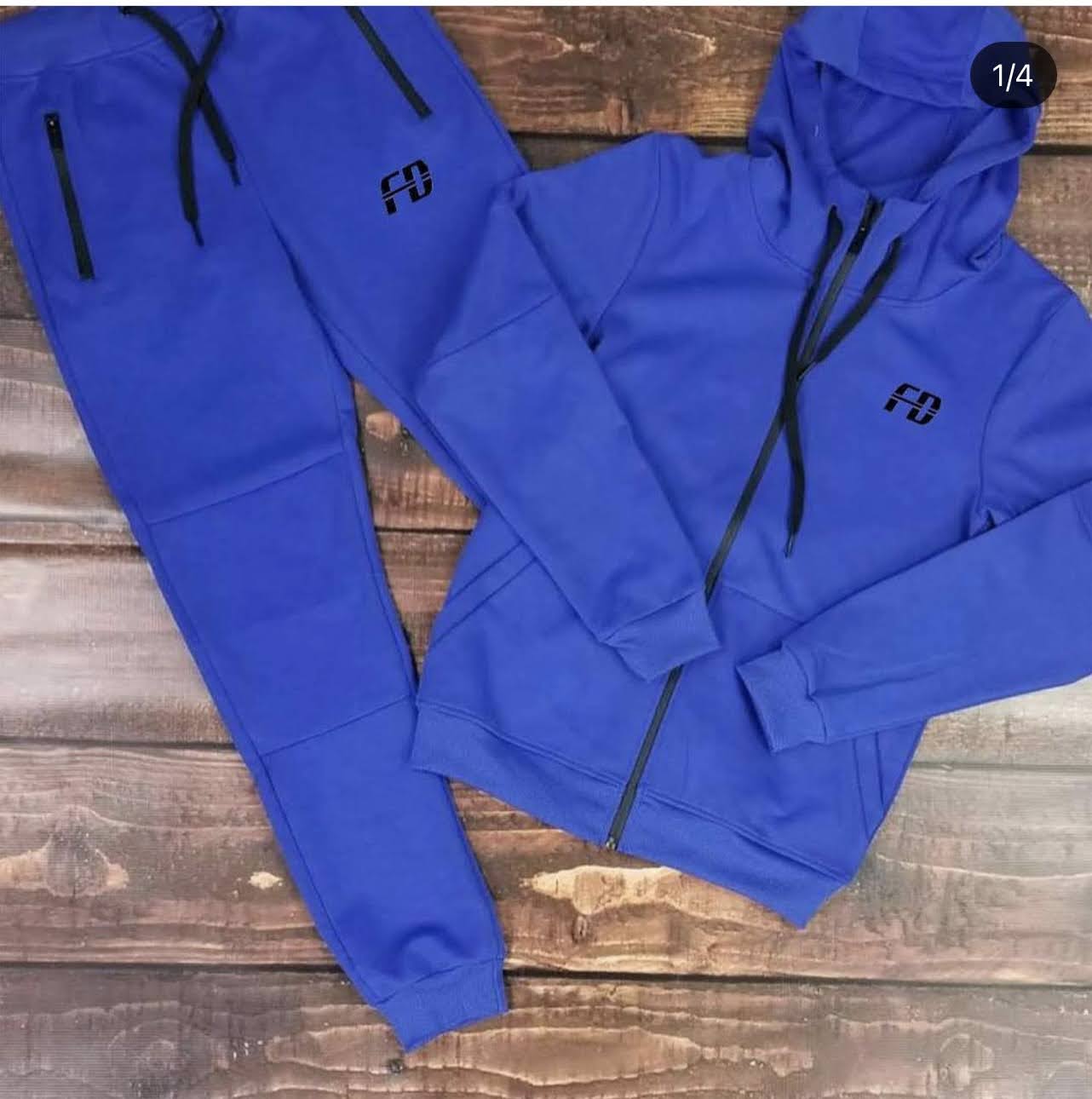 Foreign Dreams Tech Fleece Set