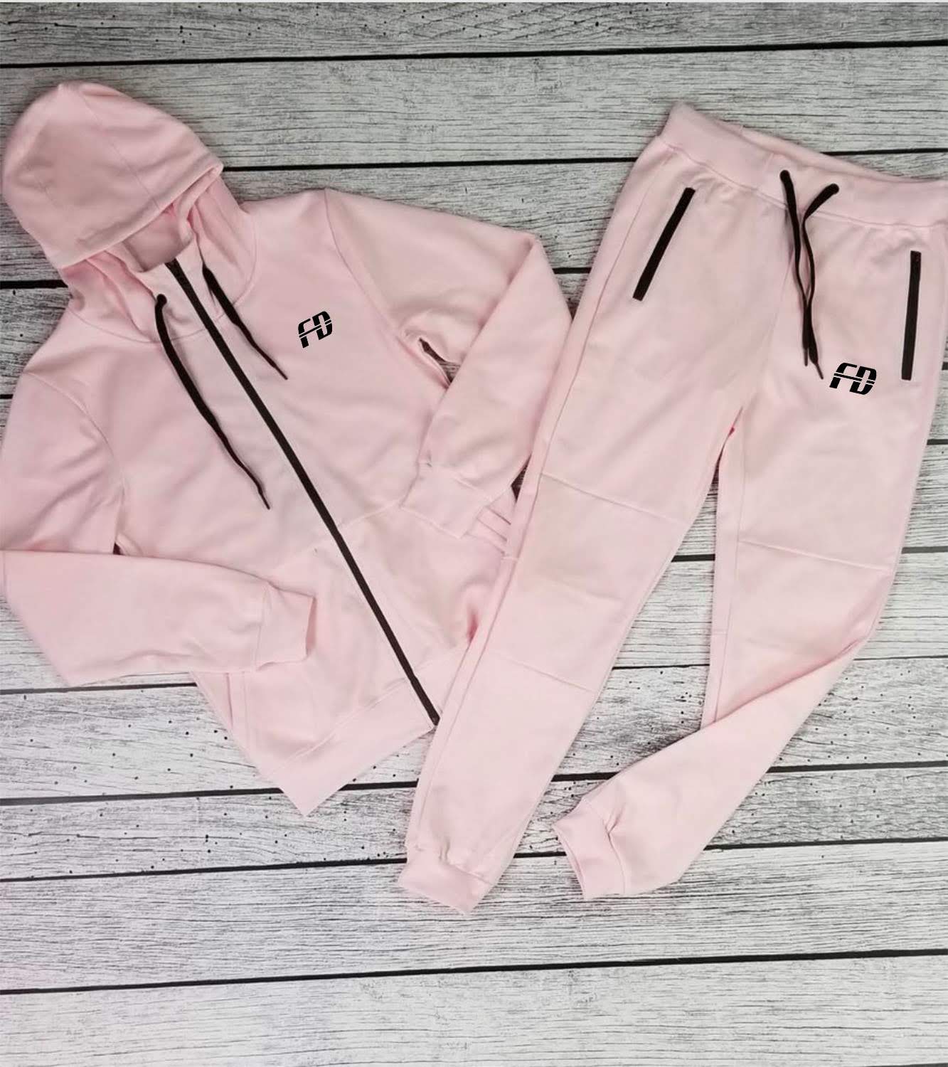 Foreign Dreams Tech Fleece Set